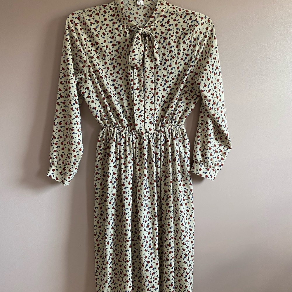 Women Cute flowy mid-long floral dress